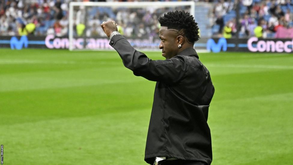 «Είμαστε όλοι Vinicius»: Η ώρα της ρήξης του ποδοσφαίρου με τον ρατσισμό