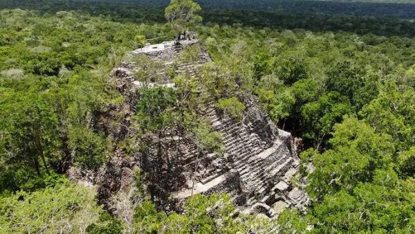 Μάγια: «Χαμένος κόσμος» εκατοντάδων πόλεων ανακαλύφθηκε στη ζούγκλα