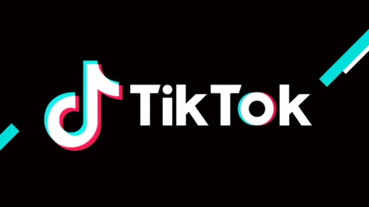 Το TikTok παρακολουθούσε βρετανίδα δημοσιογράφο μέσω του λογαριασμού της γάτας της