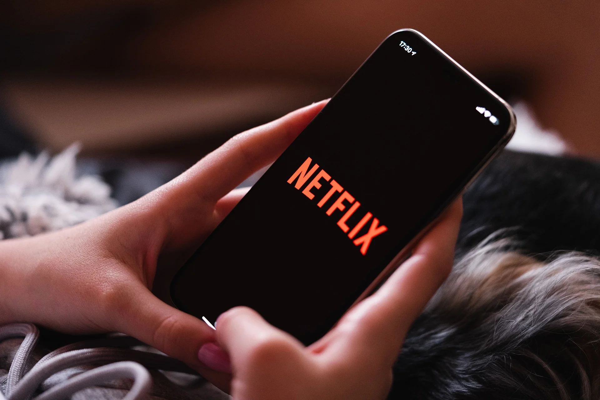 Netflix: Τέλος στη διαμοίραση των κωδικών – Το email που έλαβαν εκατομμύρια χρήστες
