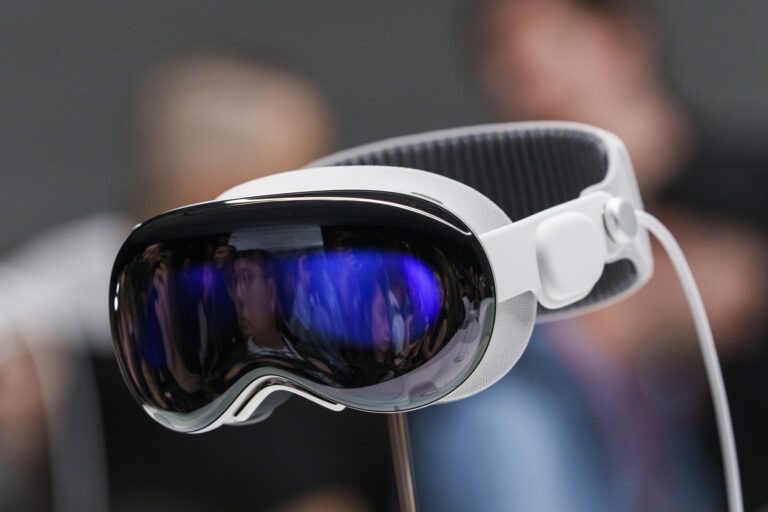 Το Vision Pro φέρνει την επαυξημένη πραγματικότητα και το metaverse στις πόλεις – Πόσο έτοιμες είναι;