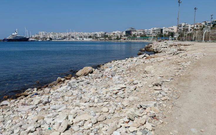 Οι ακατάλληλες παραλίες για κολύμπι από τον Πειραιά έως τη Βουλιαγμένη