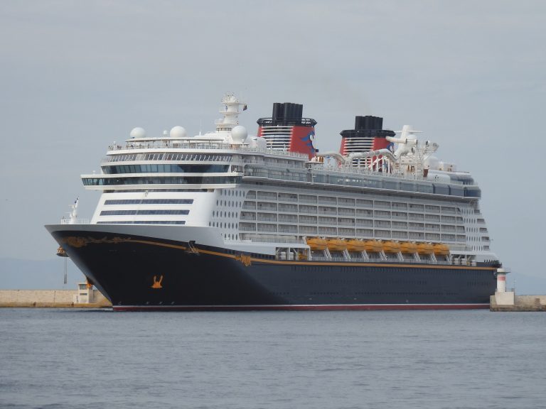 Disney Dream : Για πρώτη φορά στον Πειραιά