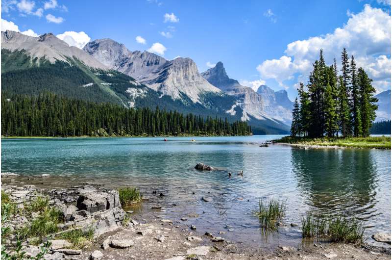 Έρευνα «διανοητική απόλαυση»: Το νέρο καθορίζει ακόμη και τη δομή των στερεών υλικών