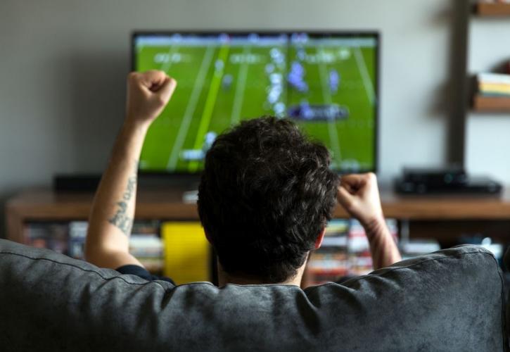 Cosmote TV vs Nova: Μάχη των πλατφορμών για τη Super League