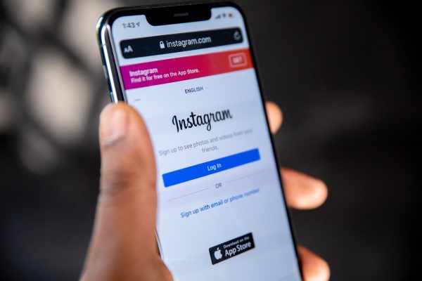 Instagram: Ετοιμο να λανσάρει το Threads, αντίπαλο του Twitter