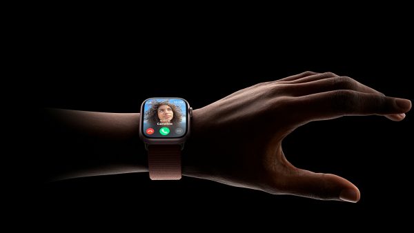Apple: Προσωρινή παύση της απαγόρευσης πώλησης smartwatch στις ΗΠΑ