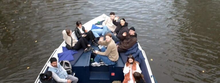 Ελληνική παροικία στην Ολλανδία από χιλιάδες νέους που εγκατέλειψαν την Ελλάδα