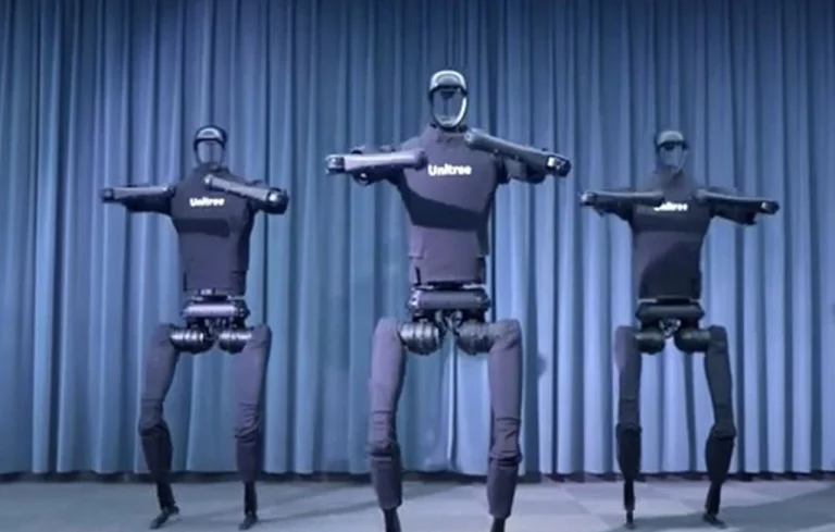 Κινέζοι δημιούργησαν με τεχνητή νοημοσύνη ρομπότ που τρέχει πιο γρήγορα από τον μέσο άνθρωπο