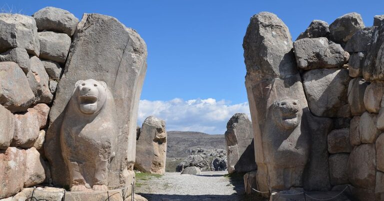 Πινακίδα 3.300 ετών από τη μυστηριώδη αυτοκρατορία των Χετταίων περιγράφει την καταστροφή 4 πόλεων