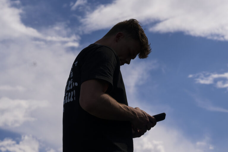 Πώς να μεγαλώσετε έναν υγιή video gamer, σύμφωνα με έναν ψυχίατρο