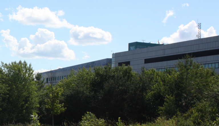 Καναδάς: Ερευνήτρια συνεργάστηκε στενά με την κινεζική κυβέρνηση και το εργαστήριο της Γουχάν