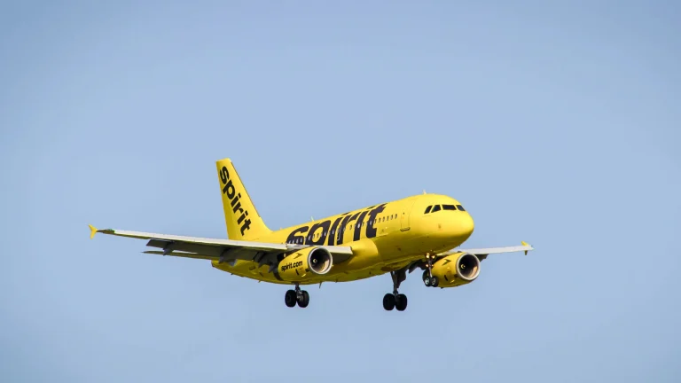 Η JetBlue αποσύρεται από τη συμφωνία εξαγοράς της Spirit Airlines