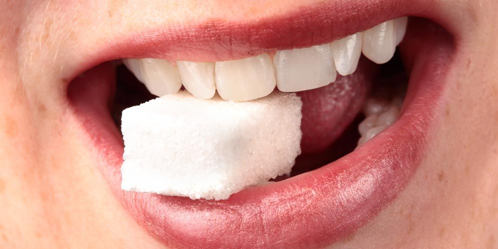 Χρήσιμες συμβουλές για όμορφα και γερά δόντια