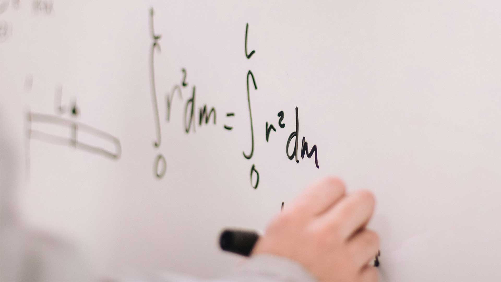 6 αλήθειες από τον κόσμο των μαθηματικών που παίξουν με το μυαλό σας