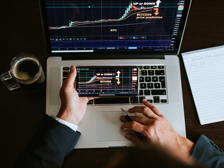 Κρυπτονομίσματα: Σε κρίσιμο σταυροδρόμι το Bitcoin μετά το ξέφρενο ράλι