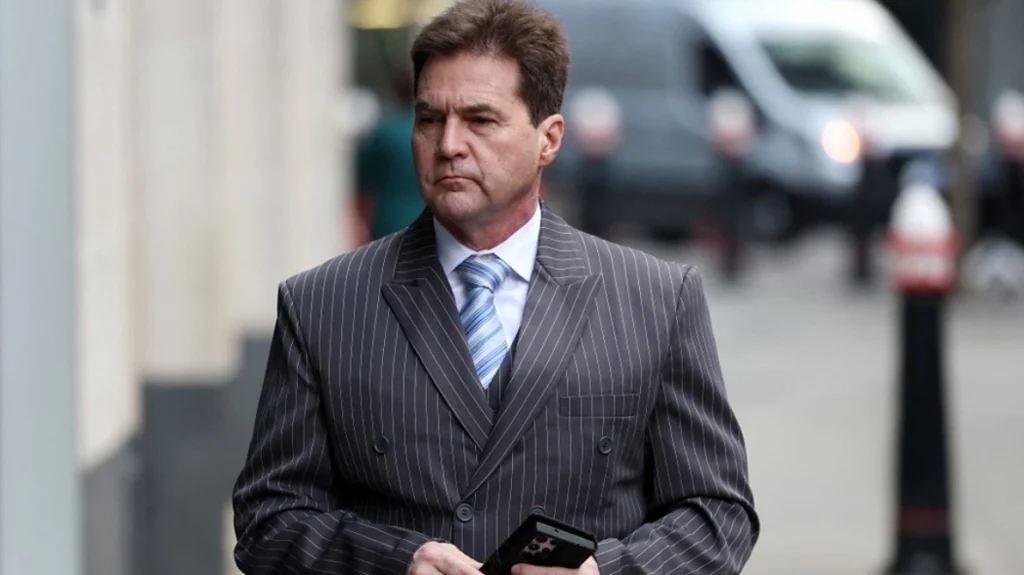 Bitcoin: Παραμένει το μυστήριο της δημιουργίας του – O Αυστραλός Κρεγκ Ράιτ δεν είναι ο Σατόσι Νακαμότο