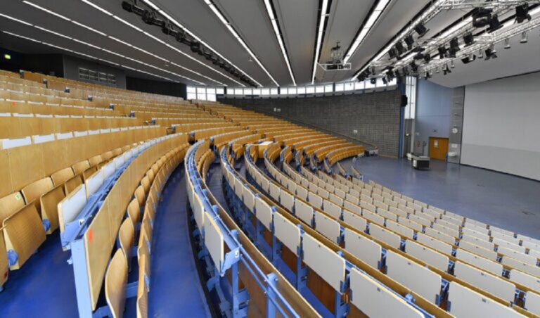 Μη κρατικά Παν/μια: Eνδιαφέρον από ξένα ιδρύματα – Θετικά βλέπουν την προοπτική «ξενιτεμένοι» φοιτητές