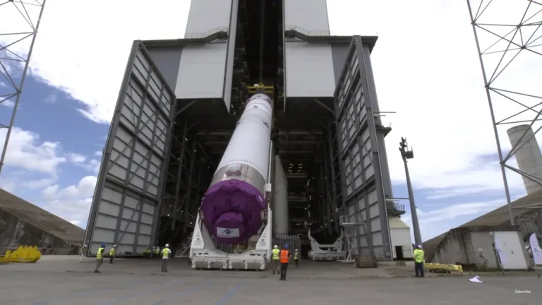 Μετά από 10 χρόνια δουλειάς η Ευρώπη εκτοξεύει τον Ariane 6