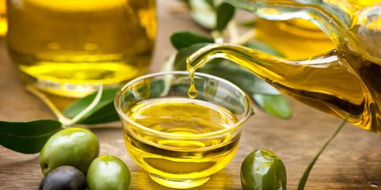 Αυξημένος ο κίνδυνος να «σπάσει η αλυσίδα» της Μεσογειακής Διατροφής στις χώρες που τη δημιούργησαν
