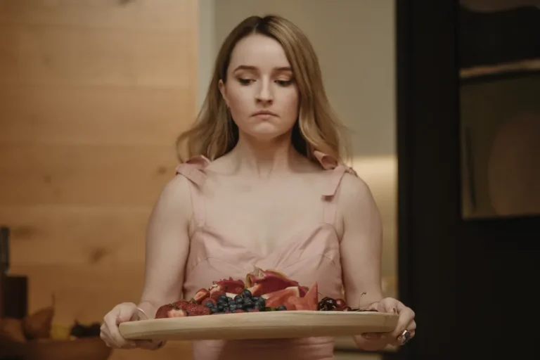 Apple Cider Vinegar: Στο Netflix η ιστορία της instagrammer που είπε ψέματα ότι πέθαινε από καρκίνο 