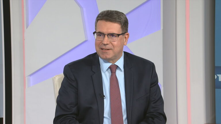 ΓΓ Ψηφ. Διακυβέρνησης: Πρωτοπόρος η Ελλάδα στις δράσεις AI – Τι θα γίνει με τον «προσωπικό αριθμό»