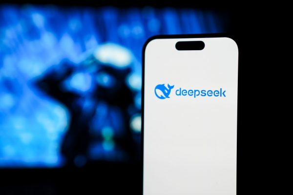 DeepSeek: Στο στόχαστρο της ελληνικής Αρχής Δεδομένων