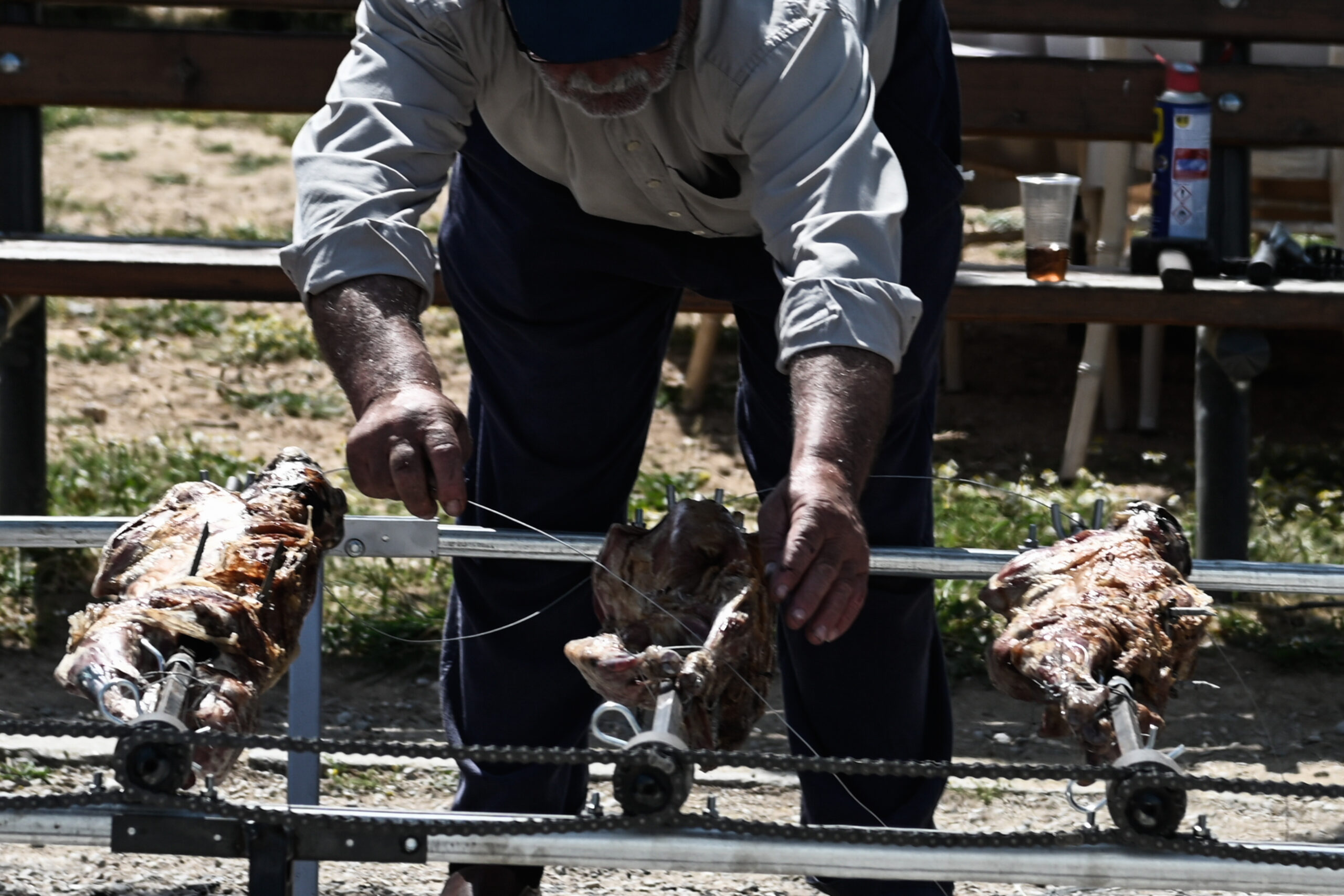 Ασφάλεια των τροφίμων: Τι να προσέξουμε στο πασχαλινό τραπέζι – Οδηγίες από την Ένωση Εργαζομένων Καταναλωτών Ελλάδας