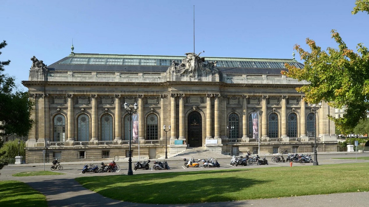 Γιατροί συνταγογραφούν επισκέψεις σε μουσεία – Έλληνας ψυχίατρος στην Ελβετία μιλά στο ertnews.gr για τη συμβολή της τέχνης στην ψυχική υγεία