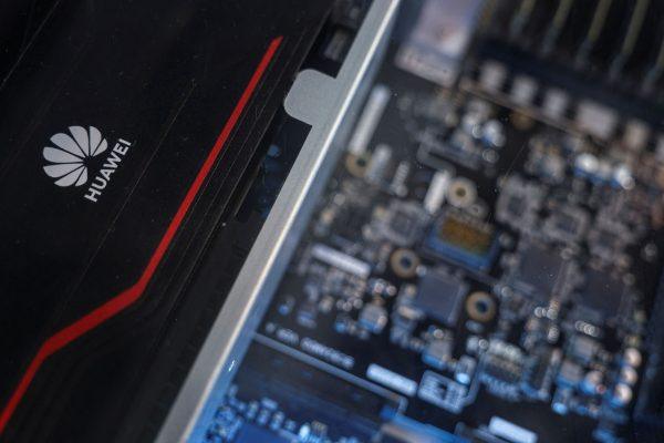 Huawei: Αναπτύσσει νέο τσιπ τεχνητής νοημοσύνης με στόχο να φτάσει την Nvidia