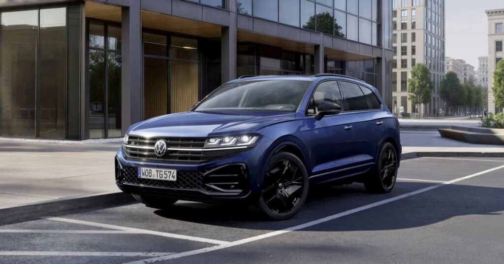 Οι παγκόσμιες πωλήσεις ηλεκτρικών αγγίζουν το 1,1 εκατομμύριο — η Ευρώπη ανεβαίνει, οι ΗΠΑ πέφτουν