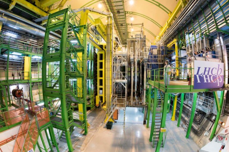 Το CERN ανακάλυψε σωματίδιο που έλυσε μυστήριο 20 ετών