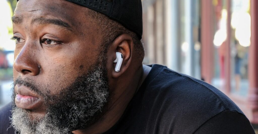 AirPods: Ποιο μοντέλο αξίζει και πού βρίσκεις καλύτερη τιμή