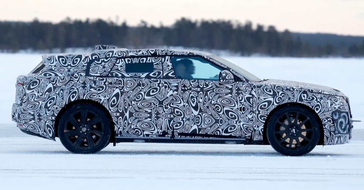 Tesla λέει ότι το FSD ήταν απενεργοποιημένο — το βίντεο διαφωνεί