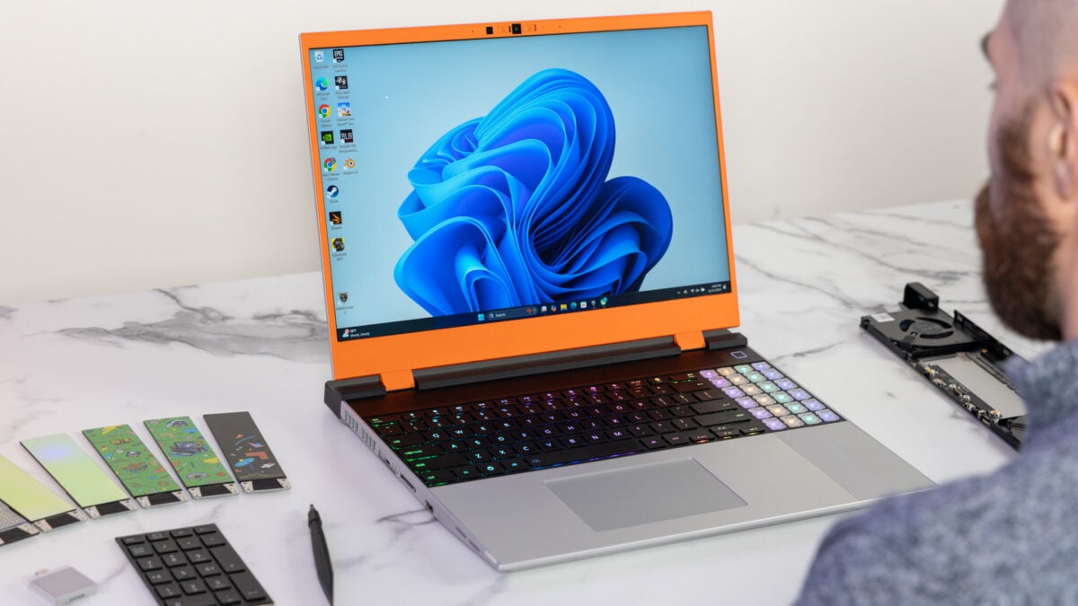 Η Microsoft παραδέχεται ότι τα έκανε μαντάρα με τα Windows 11 — και υπόσχεται να τα φτιάξει