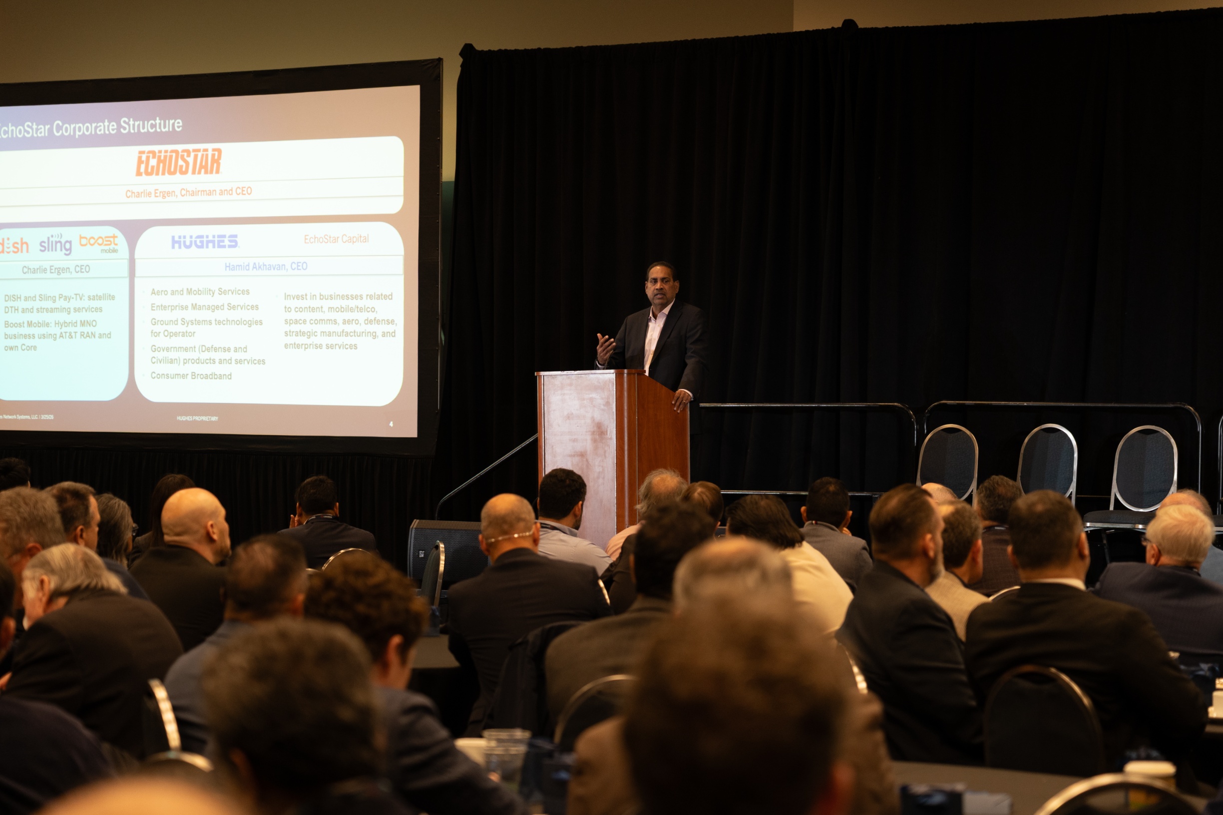 Κυριαρχία στις επικοινωνίες: όχι δορυφόροι, αλλά έλεγχος του δικτύου