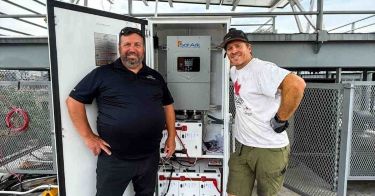 Τα μεταχειρισμένα ηλεκτρικά αυτοκίνητα κερδίζουν το στοίχημα που έχασαν τα καινούργια