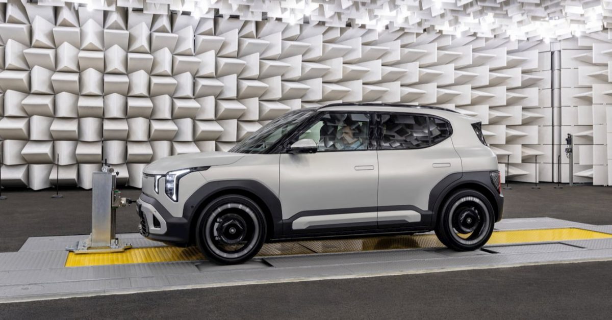 Αγωγή κατά Tesla: Το FSD έπεσε πάνω σε αυτοκίνητο και ο Musk κατηγορείται