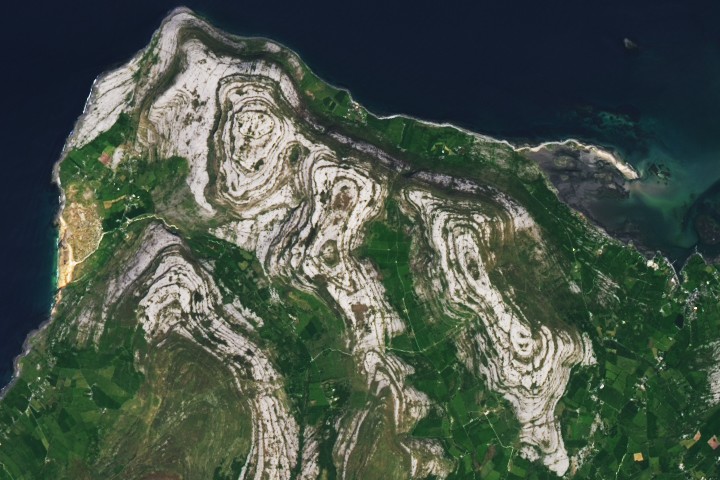 Η NASA σε προκαλεί: αναγνώρισε τη Γη από το διάστημα