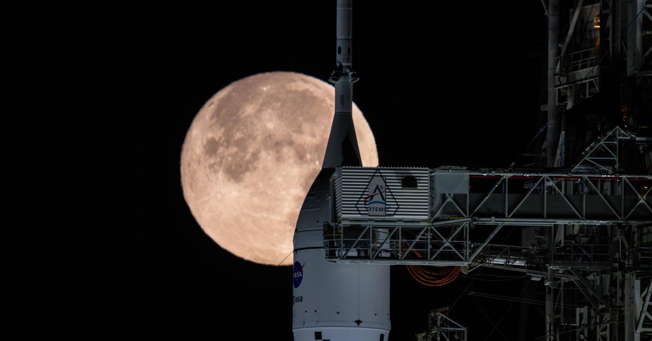 Artemis II: Πώς η NASA επιστρέφει στη Σελήνη — και γιατί αυτή τη φορά είναι διαφορετικά