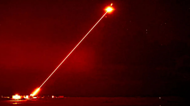 Το βρετανικό laser που καταρρίπτει drones με κόστος 13 δολάρια τη βολή