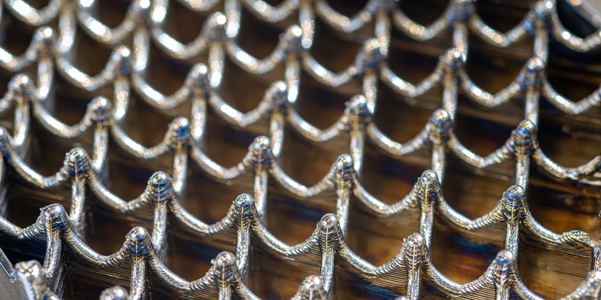 AI σχεδιάζει υπερ-χάλυβα για 3D εκτύπωση άτρωτο στη διάβρωση