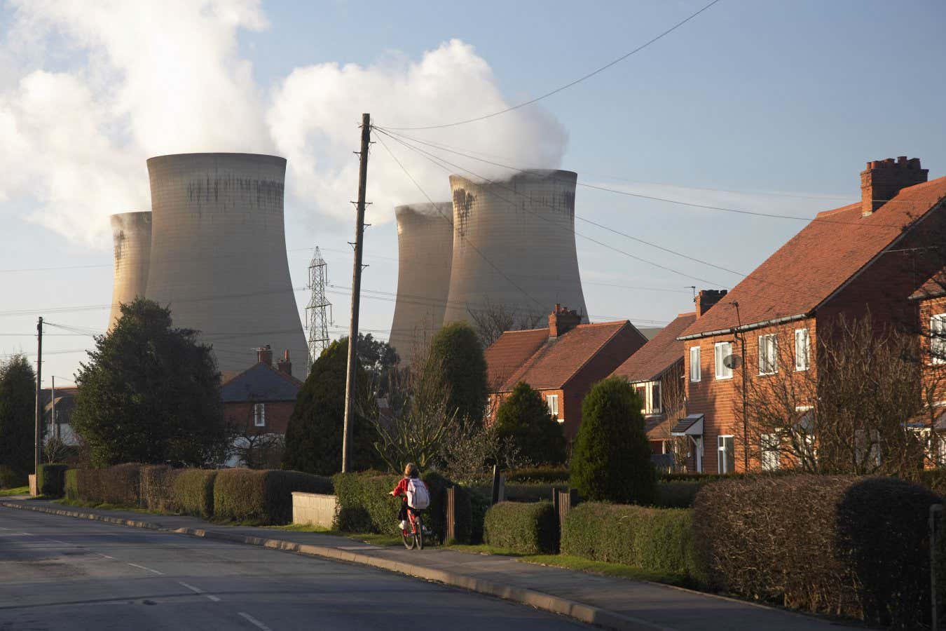 Το BECCS μπλοκάρει: η ναυαρχίδα της Drax παγώνει — και τα νούμερα δεν βγαίνουν