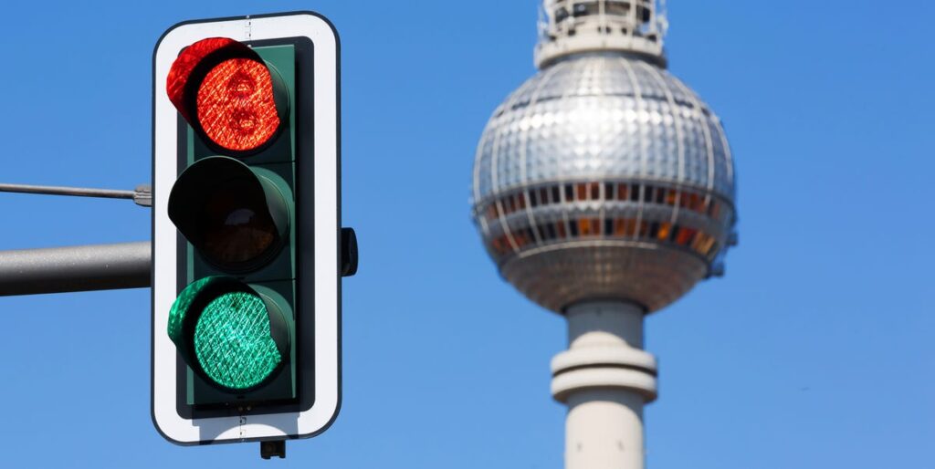 Το τέταρτο φανάρι: γιατί τα αυτόνομα αυτοκίνητα χρειάζονται λευκό φως