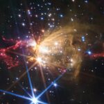 Η «γέννηση» των άστρων δεν είναι σπίθα — είναι ισορροπία