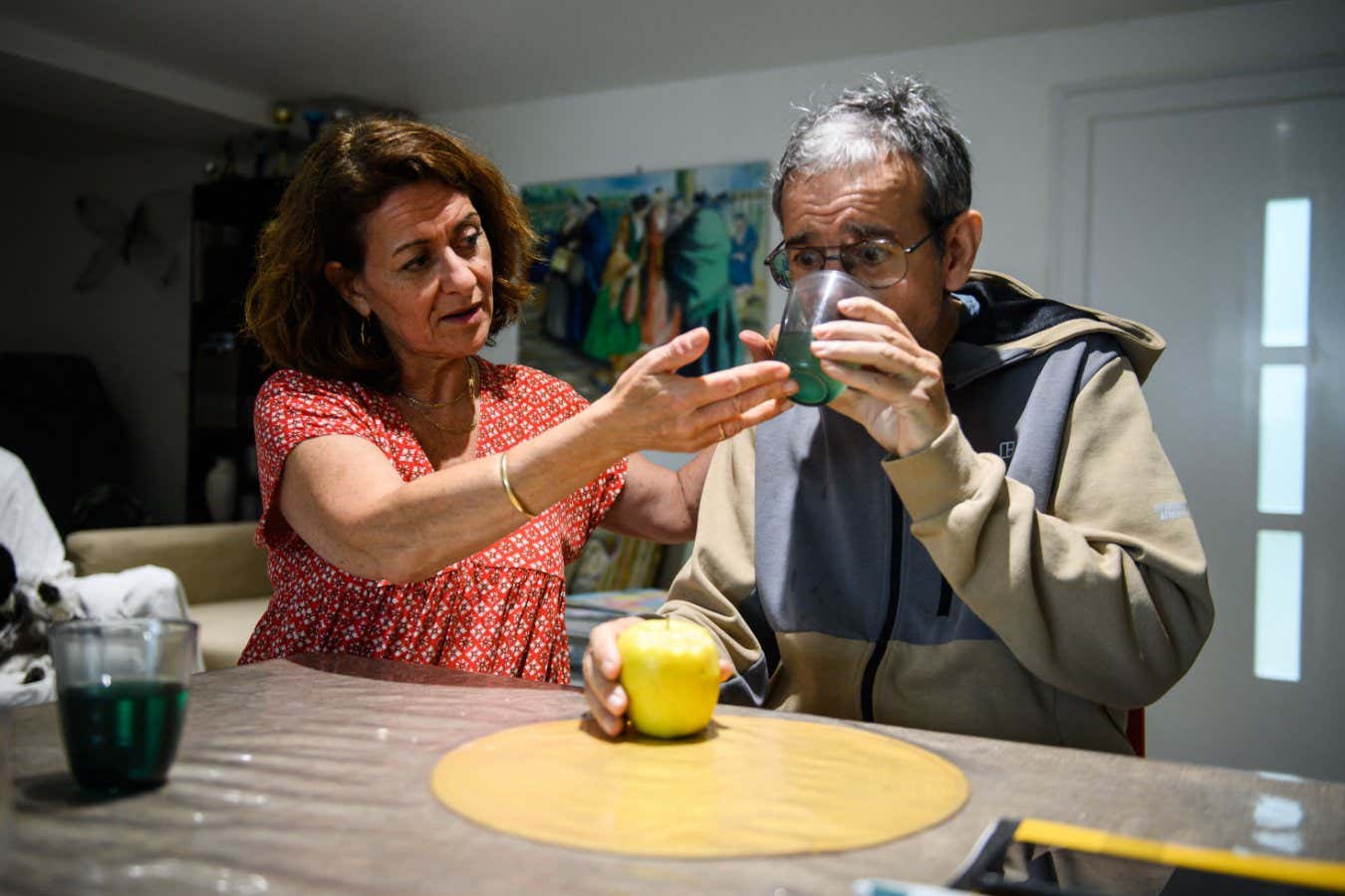 Τα συμπτώματα πρώιμης άνοιας βελτιώθηκαν με εξατομικευμένα θεραπευτικά πλάνα