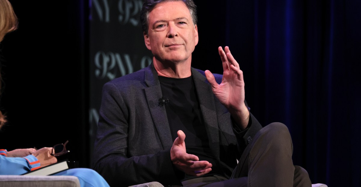 Κόμεϊ κατηγορείται για απειλή κατά του Τραμπ μέσω Instagram