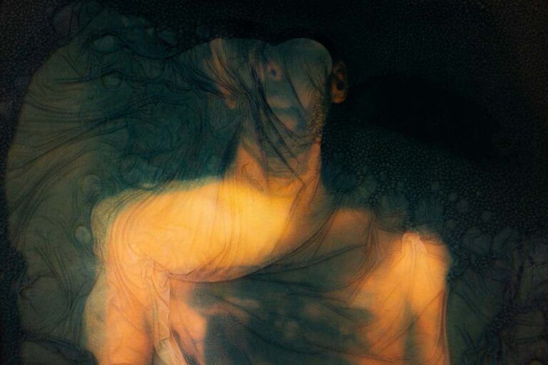 Φωτογραφίες του Ντάνιελ Ρίγκαν αποτυπώνουν τη ζωή με ΔΕΠΥ