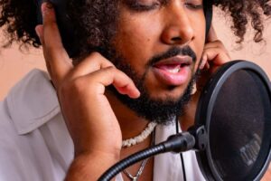 Το vocal fry είναι συχνότερο στους άνδρες, δείχνει έρευνα