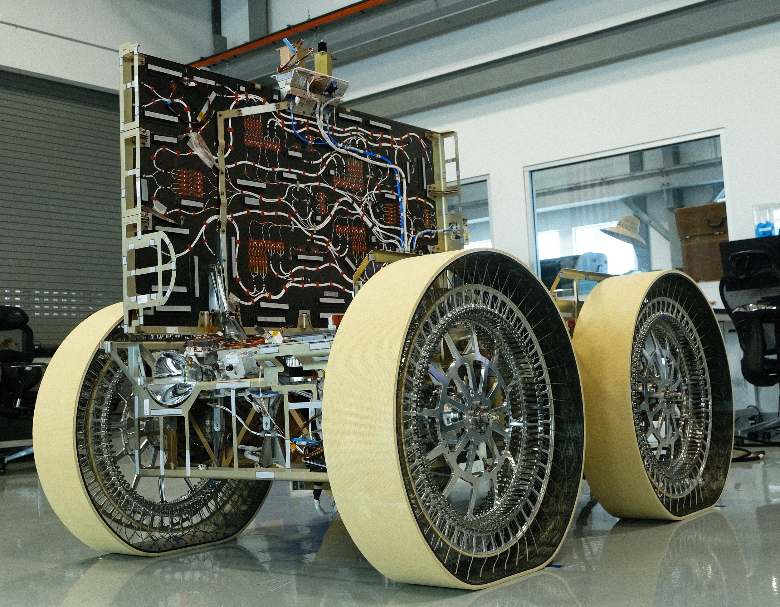 Το πρώτο σεληνιακό ρόβερ της Astrolab θα μεταφέρει τέσσερα payloads της NASA